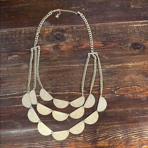 Elegant Gold Statement Necklace Premier Designs